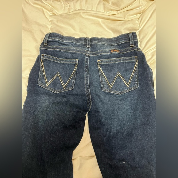 Wrangler ultimate riding jean bought wrong size and waited too long to return. - Picture 3 of 6